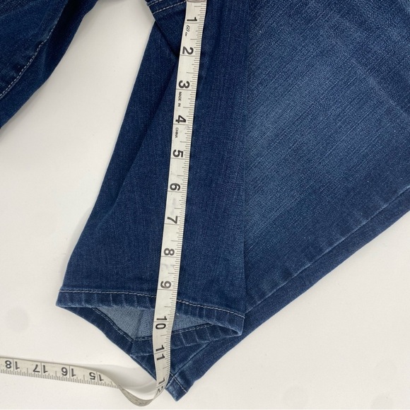 Croft & Barrow Pull on Bermuda Jean shorts size 10 - Picture 8 of 8